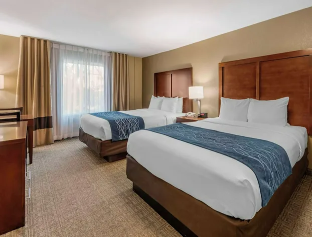 Comfort Inn & Suites Ventura Beach hotel detail image 4