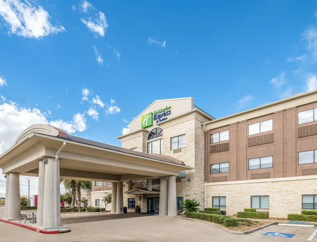 Holiday Inn Express Hotel & Suites BEAUMONT NW by IHG hotel detail image 2