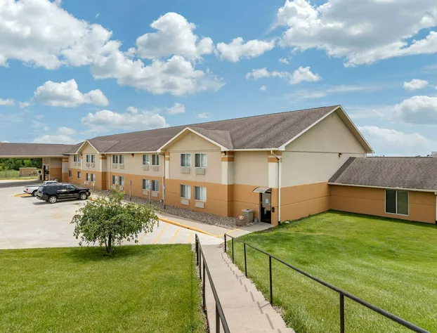 Quality Inn hotel detail image 1