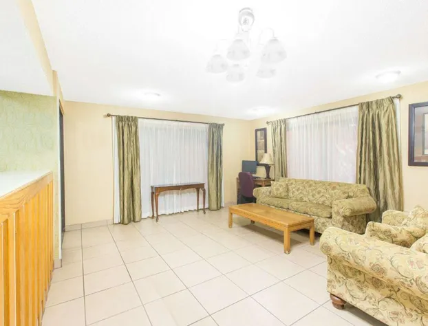 Days Inn by Wyndham Ripley hotel detail image 2