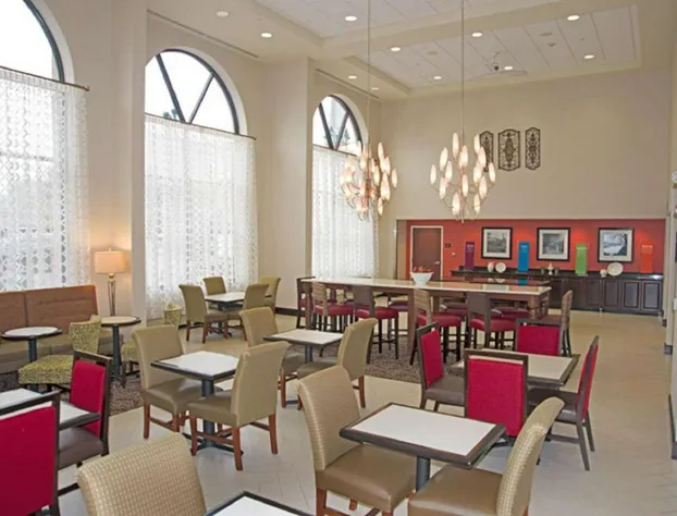 Hampton Inn Schenectady Downtown hotel detail image 4