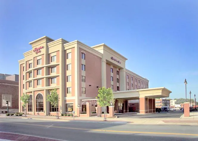 Hampton Inn Schenectady Downtown hotel hero