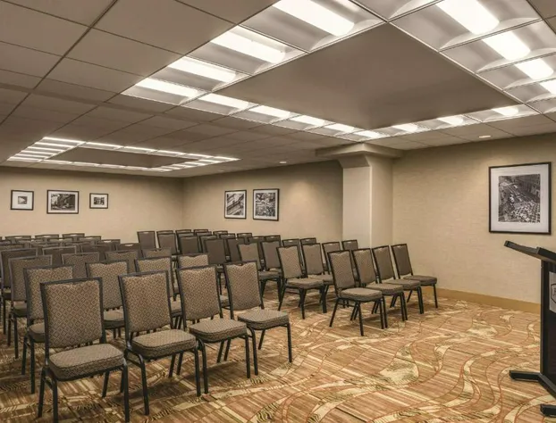 Hampton Inn New York - LaGuardia Airport hotel detail image 4