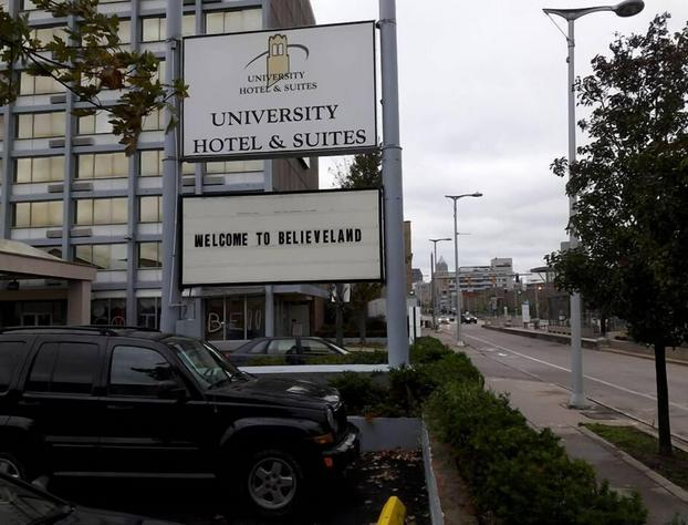 University Hotel And Suites hotel detail image 3