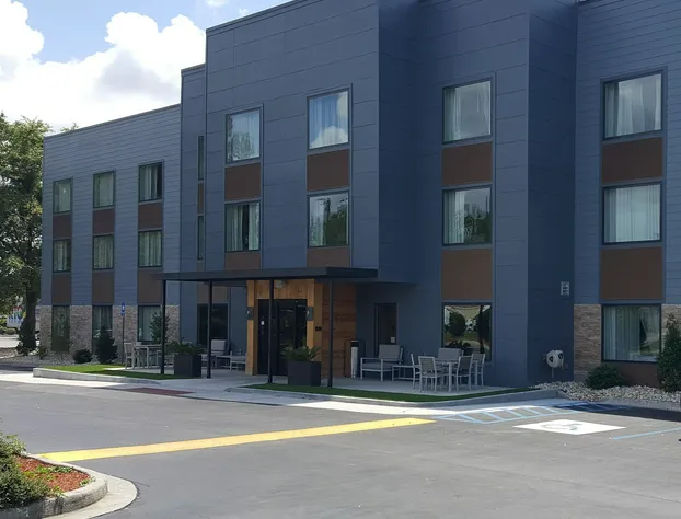 Country Inn & Suites by Radisson, Savannah Midtown, GA hotel detail image 1