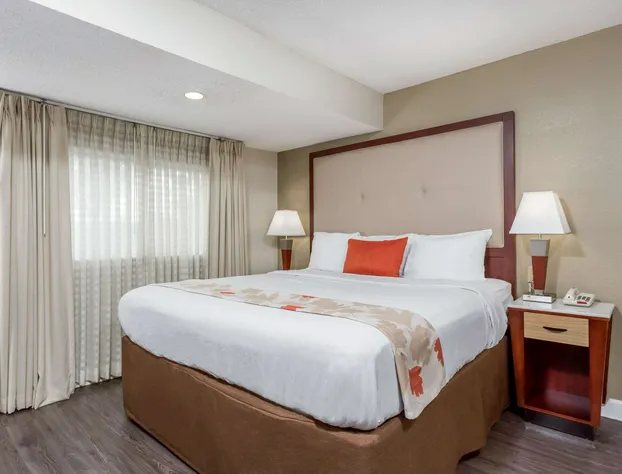 Hawthorn Suites by Wyndham North Charleston, SC hotel detail image 2