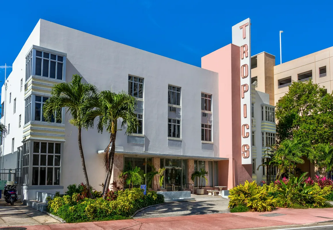 Tropics Hotel Miami Beach hotel hero