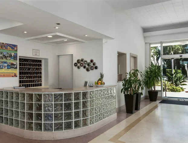 Tropics Hotel Miami Beach hotel detail image 4