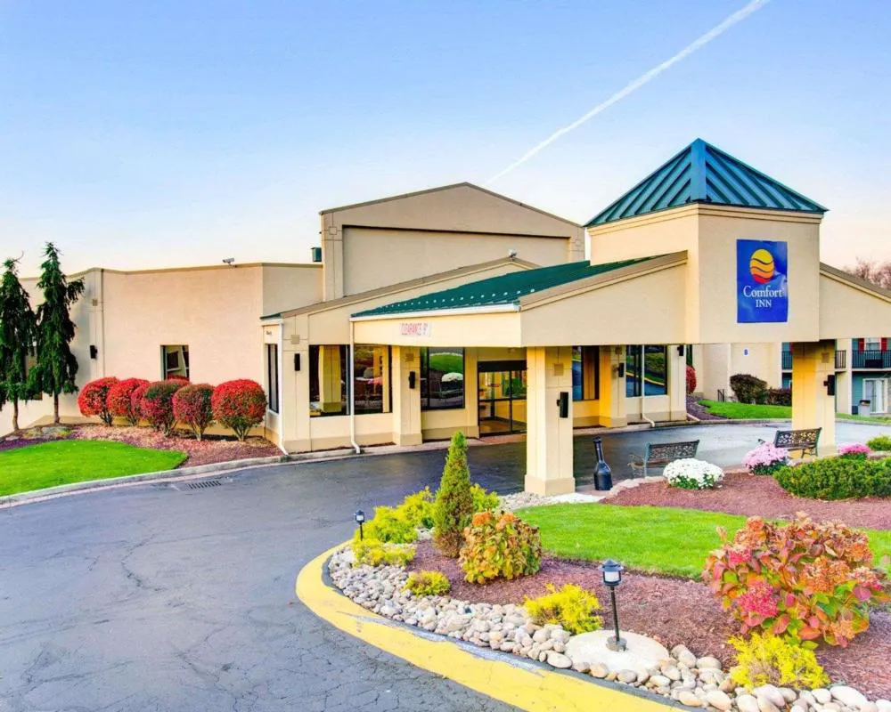 Comfort Inn Conference Center Philadelphia Penn Hills hotel hero