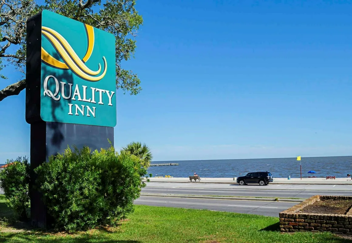 Quality Inn Biloxi Beach hotel hero
