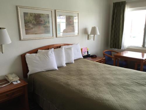 Travelodge by Wyndham Hollywood-Vermont/Sunset hotel detail image 4
