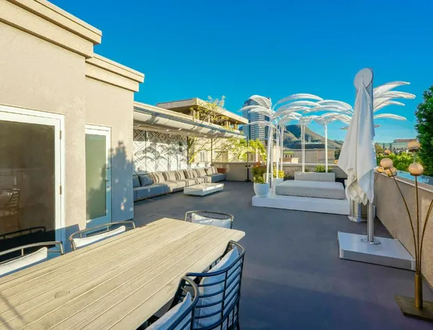 Hotel Amarano Burbank - Hollywood hotel detail image 1