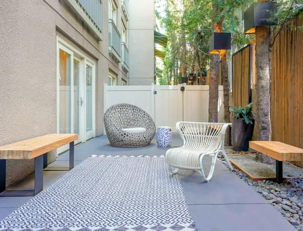 Hotel Amarano Burbank - Hollywood hotel detail image 2