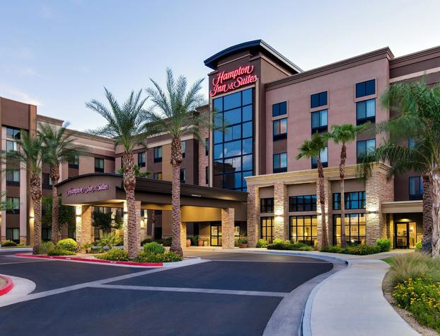 Hampton Inn & Suites Phoenix Glendale-Westgate hotel detail image 2