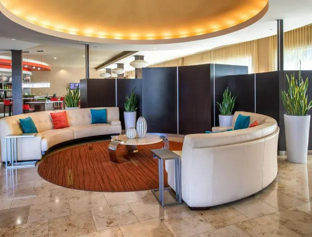 Courtyard by Marriott Sacramento Cal Expo hotel detail image 3