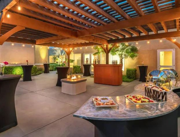 Courtyard by Marriott Sacramento Cal Expo hotel detail image 4