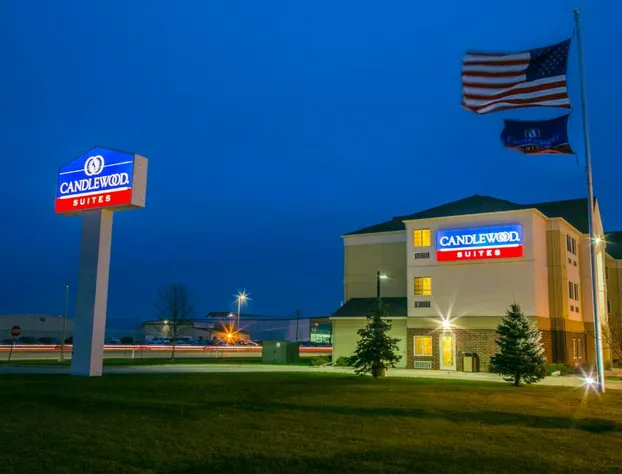 Candlewood Suites Fargo-N. Dakota State University by IHG hotel detail image 1