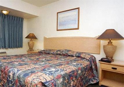 Econo Lodge On Historic Route 66 hotel detail image 1
