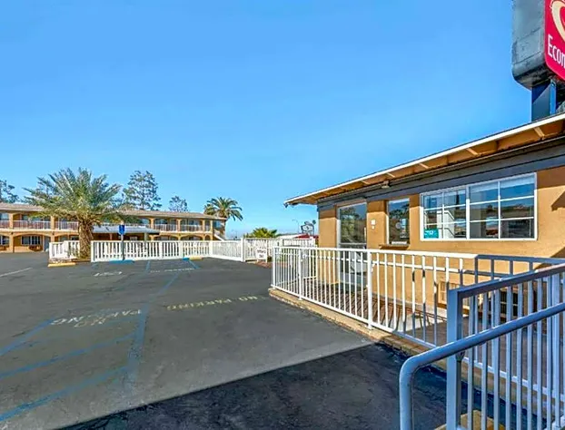 Econo Lodge On Historic Route 66 hotel detail image 3