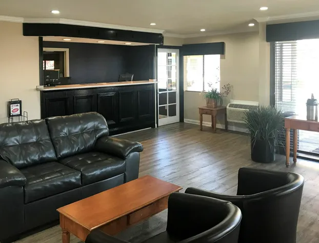 Rodeway Inn Ontario Airport Mills hotel detail image 3