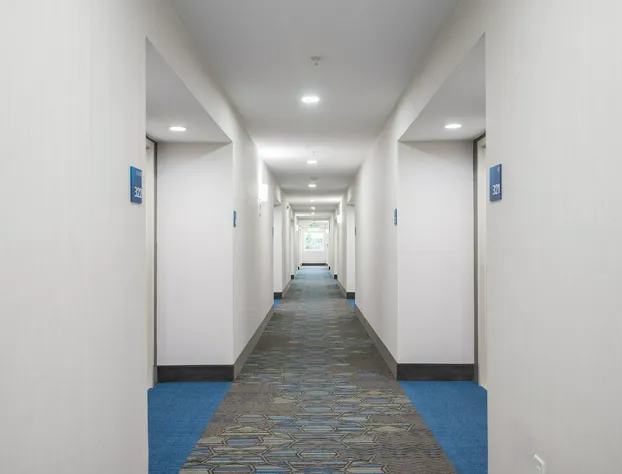 Holiday Inn Express Grover Beach-Pismo Beach Area by IHG hotel detail image 4