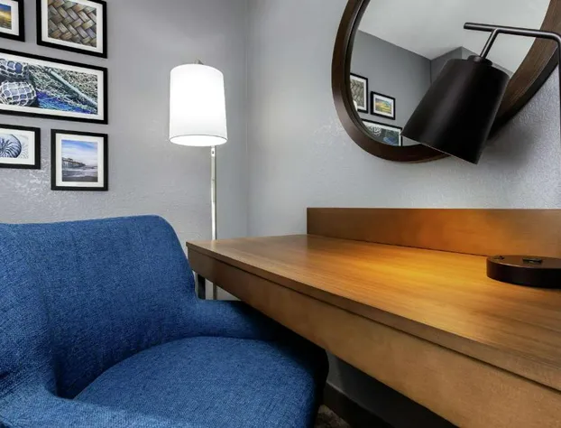 Hampton Inn Amelia Island at Fernandina Beach hotel detail image 4