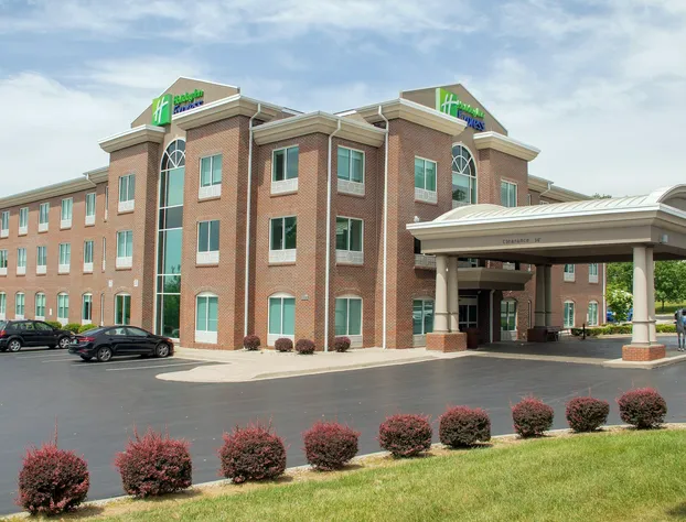 Holiday Inn Express & Suites Lexington Dtwn Area-Keenland by IHG hotel detail image 1