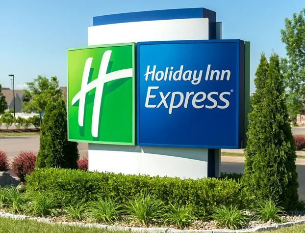 Holiday Inn Express & Suites Lexington Dtwn Area-Keenland by IHG hotel detail image 2