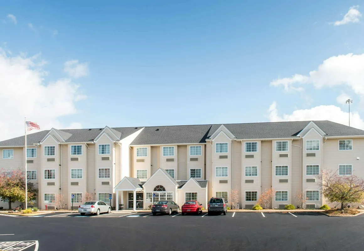 Microtel Inn & Suites by Wyndham North Canton hotel hero