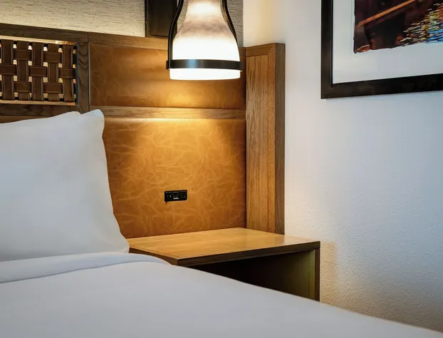 Sol Cypress San Antonio; Marriott Tribute Portfolio hotel detail image 3