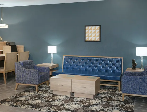 Holiday Inn Express Hotel & Suites Dayton West - Brookville by IHG hotel detail image 4