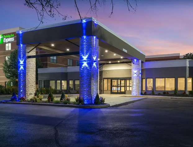 Holiday Inn Express Naperville by IHG hotel detail image 1