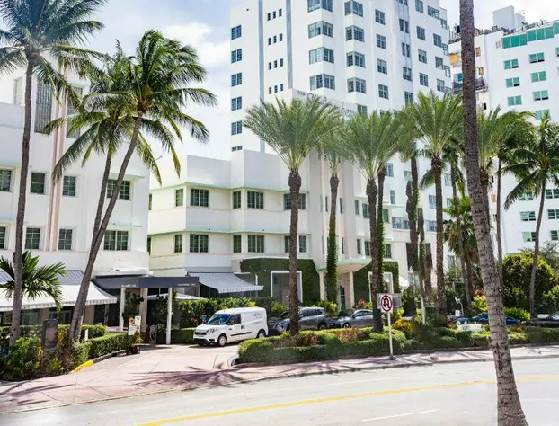 Catalina Hotel & Beach Club hotel detail image 3