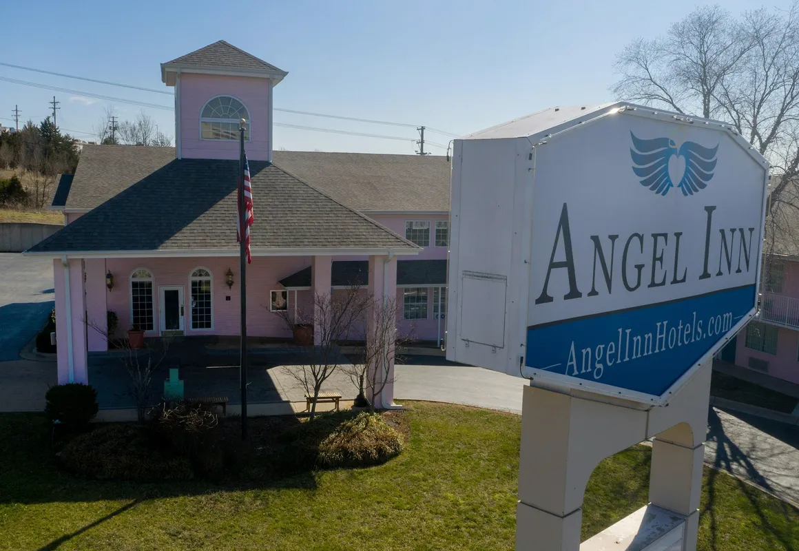 Angel Inn Central hotel hero