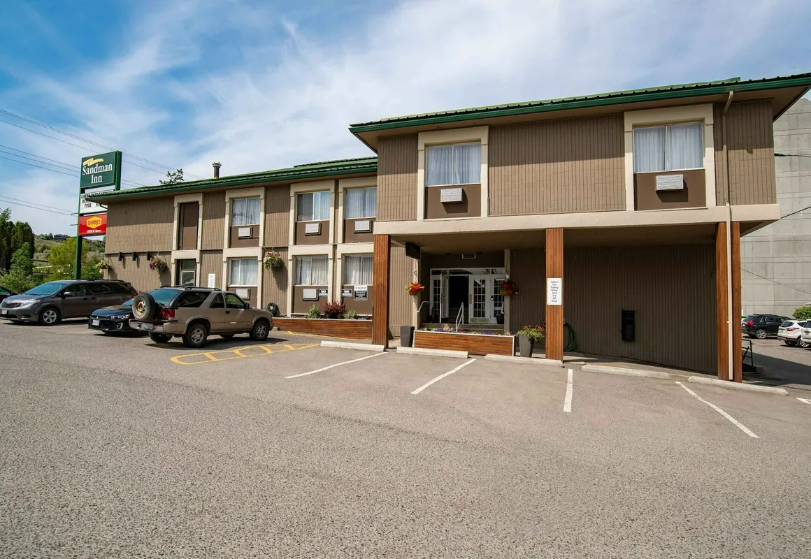 Sandman Inn Kamloops hotel hero