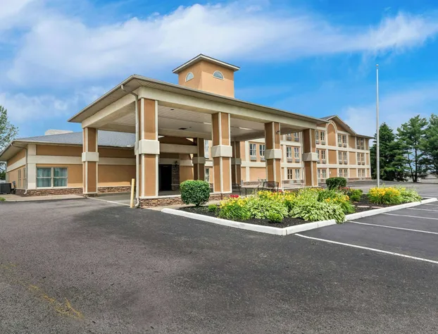 Quality Inn Dry Ridge hotel detail image 1