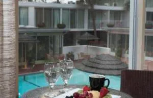 El Tropicano Riverwalk hotel detail image 1