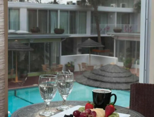 El Tropicano Riverwalk hotel detail image 4