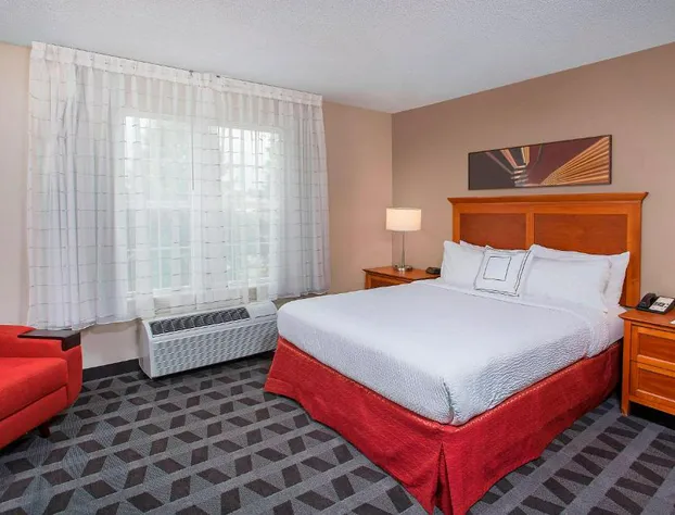 TownePlace Suites by Marriott Knoxville Cedar Bluff hotel detail image 3