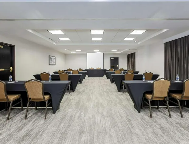Hyatt Place Dallas/Grapevine hotel detail image 1