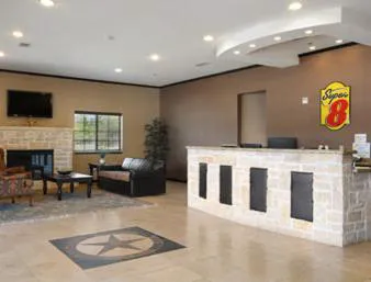 Super 8 by Wyndham Stephenville hotel detail image 2