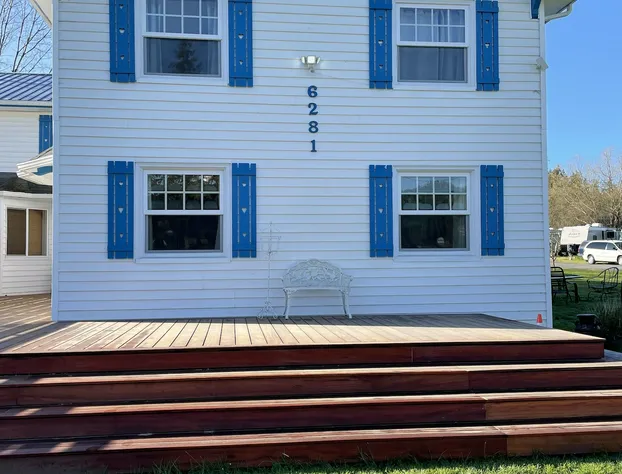 Foster Lake Inn hotel detail image 1