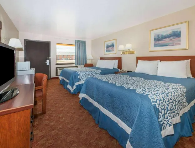 Days Inn by Wyndham Russell hotel detail image 4