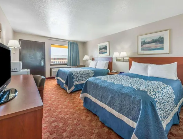 Days Inn by Wyndham Russell hotel detail image 3