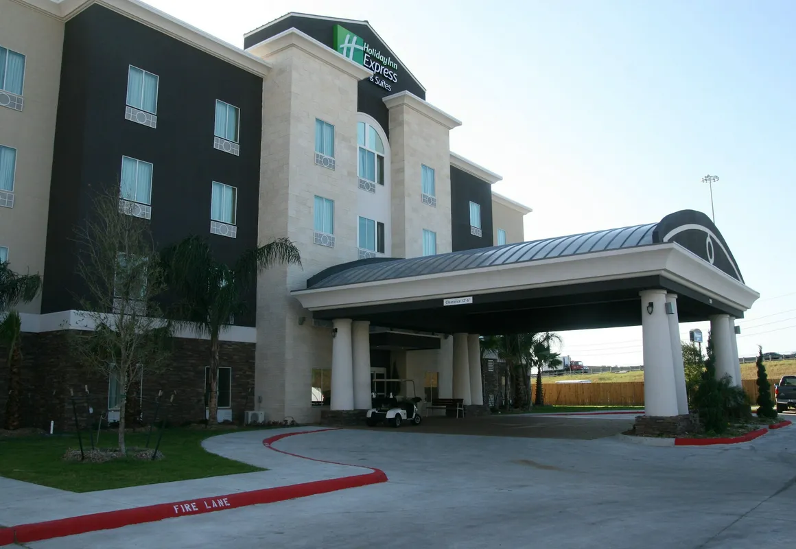 Holiday Inn Express and Suites Corpus Christi North by IHG hotel hero