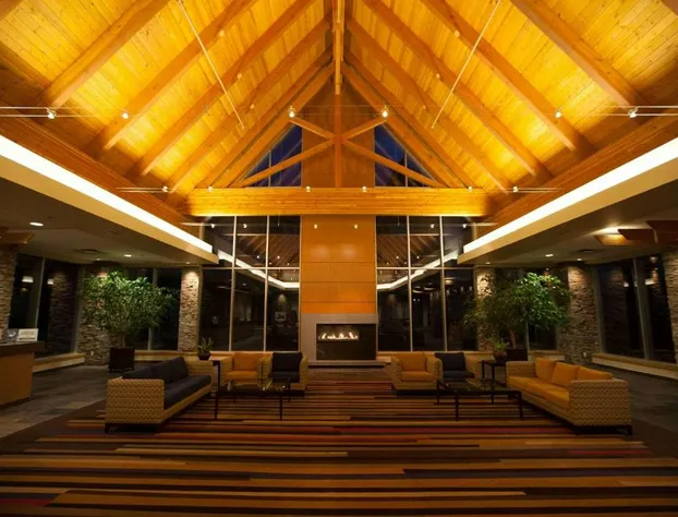 Edmonton Hotel and Convention Centre hotel detail image 3