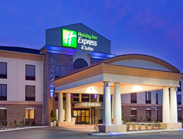 Holiday Inn Express & Suites Knoxville-Farragut by IHG hotel detail image 1
