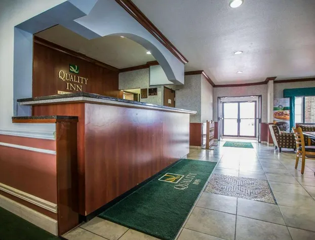 Quality Inn Peru near Starved Rock State Park hotel detail image 2