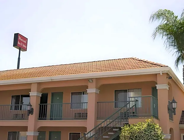 Merced Inn and Suites hotel detail image 4