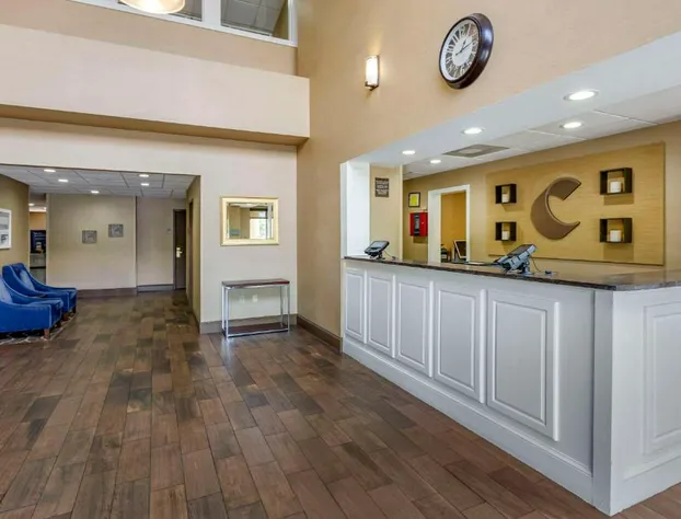 Comfort Suites hotel detail image 4